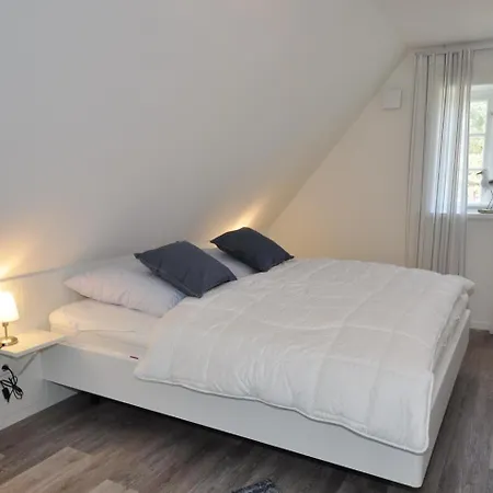 בית נופש Doppelhaushaelfte Dorfhus Böhl