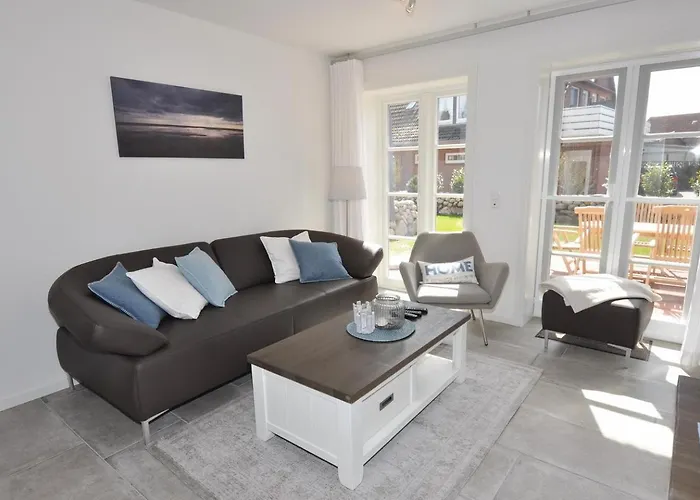 Doppelhaushaelfte Dorfhus